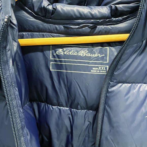 Eddie Bauer | Men’s Wide Channel Hooded Down Jacket EB650, Size XXL, Navy Blue - Picture 5 of 12
